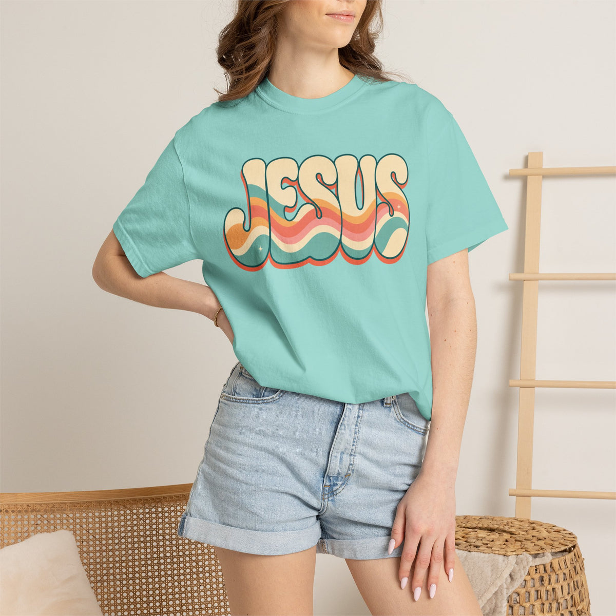 Jesus Retro Wave T-Shirt | Christian Graphic Tee